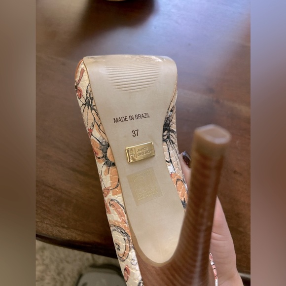 Jorge Bischoff Designer Open Toe High Heela size 37 or 6.5 - Picture 6 of 6